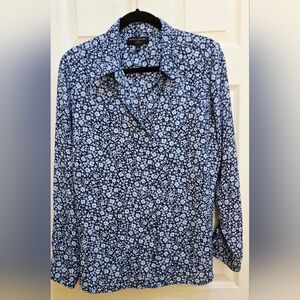 Banana Republic Button Down Blouse